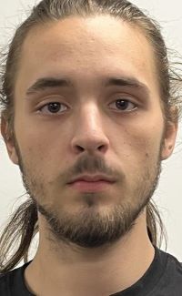 Hooksett man indicted on charges of threatening harm to Gov. Ayotte