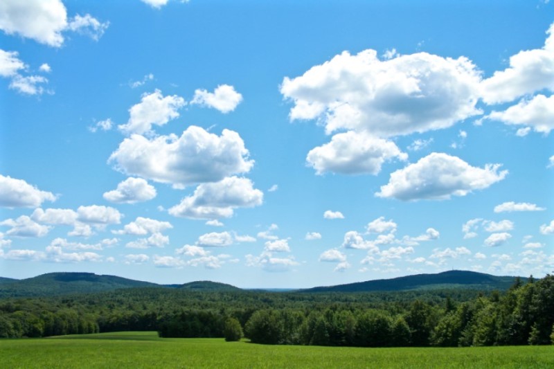 Leary Field welcomes hikers in time of COVID-19