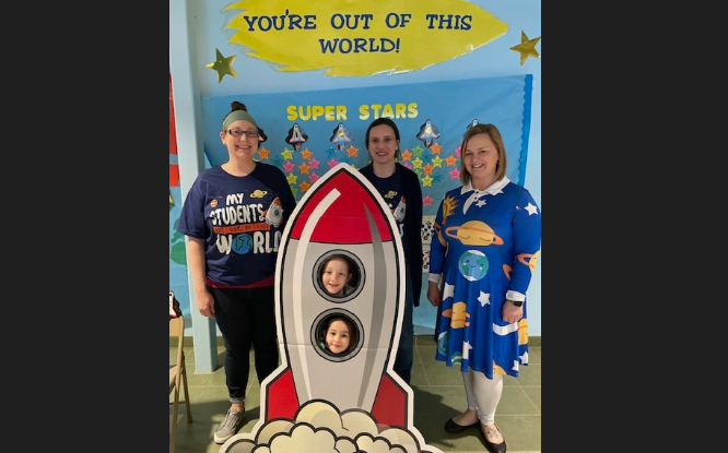 E. Rochester School students have blast at spaced-themed math and literacy night
